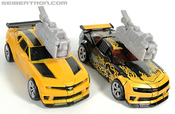 Transformers Dark of the Moon Cyberfire Bumblebee (Bumblebee) (Image #45 of 138)