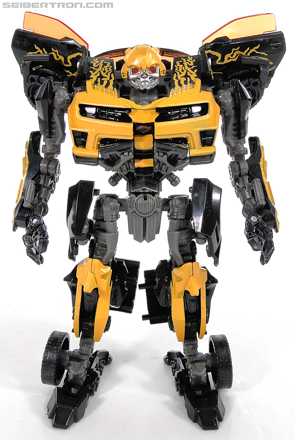 Transformers Dark of the Moon Cyberfire Bumblebee (Bumblebee) (Image #61 of 138)