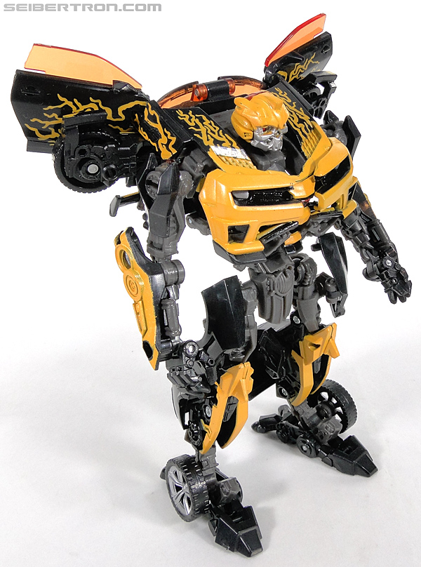 Transformers Dark of the Moon Cyberfire Bumblebee (Bumblebee) (Image #66 of 138)