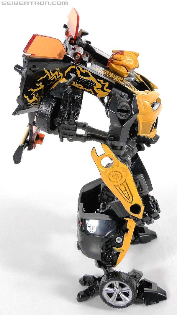 Transformers Dark of the Moon Cyberfire Bumblebee (Bumblebee) (Image #67 of 138)