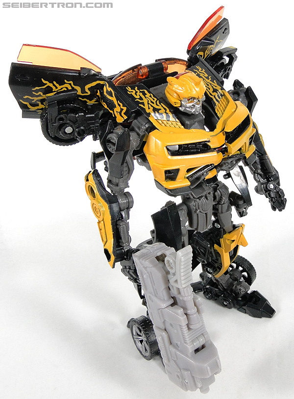 Transformers Dark of the Moon Cyberfire Bumblebee (Bumblebee) (Image #69 of 138)