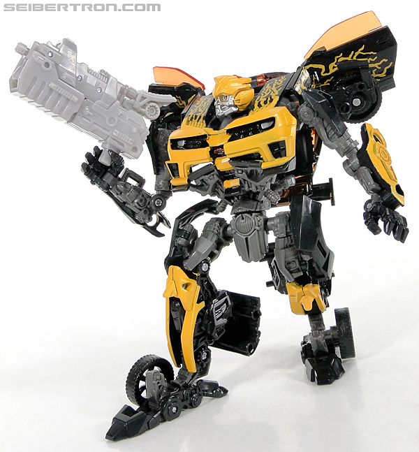 Transformers Dark of the Moon Cyberfire Bumblebee (Bumblebee) (Image #87 of 138)