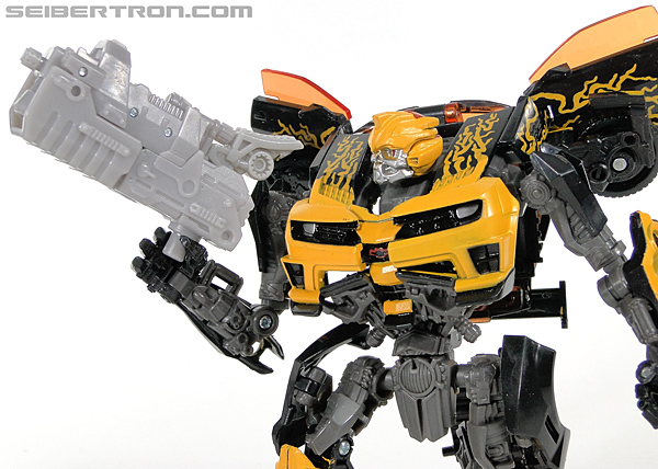 Transformers Dark of the Moon Cyberfire Bumblebee (Bumblebee) (Image #88 of 138)
