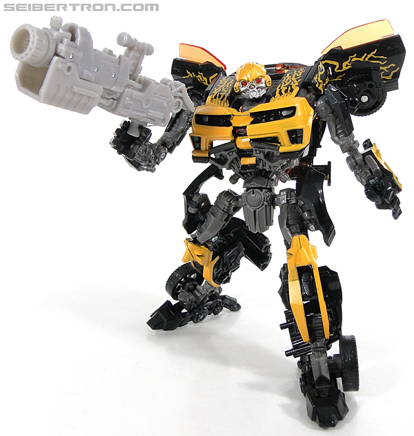 Transformers Dark of the Moon Cyberfire Bumblebee (Bumblebee) (Image #105 of 138)