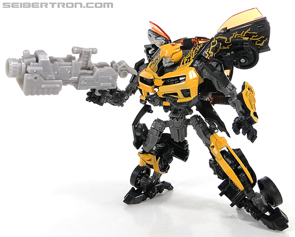 Transformers Dark of the Moon Cyberfire Bumblebee (Bumblebee) (Image #106 of 138)