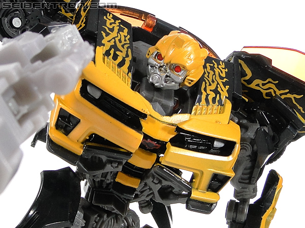 Transformers Dark of the Moon Cyberfire Bumblebee (Bumblebee) (Image #108 of 138)