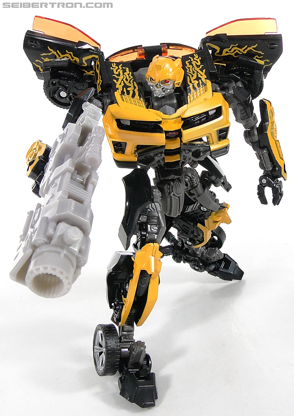 Transformers Dark of the Moon Cyberfire Bumblebee (Bumblebee) (Image #109 of 138)