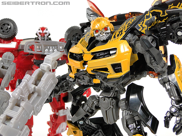 Transformers Dark of the Moon Cyberfire Bumblebee (Bumblebee) (Image #123 of 138)