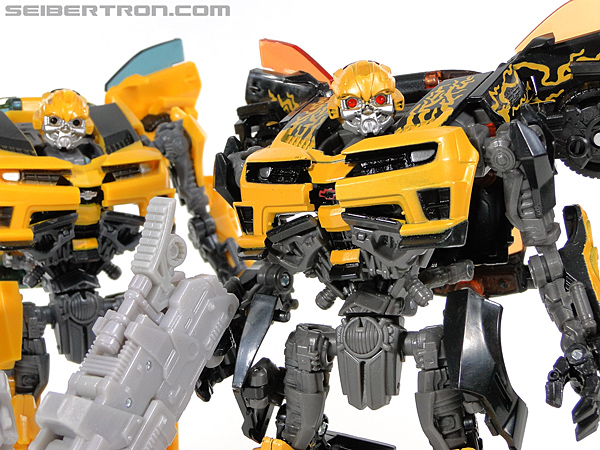 Transformers Dark of the Moon Cyberfire Bumblebee (Bumblebee) (Image #129 of 138)
