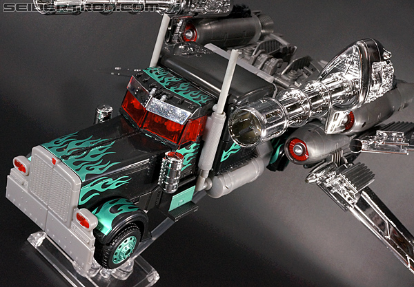 Transformers Dark of the Moon Jetwing Optimus Prime (Black Version) (Image #67 of 279)