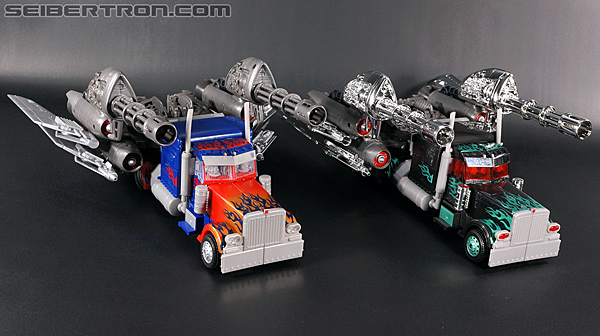 Transformers Dark of the Moon Jetwing Optimus Prime (Black Version) (Image #81 of 279)