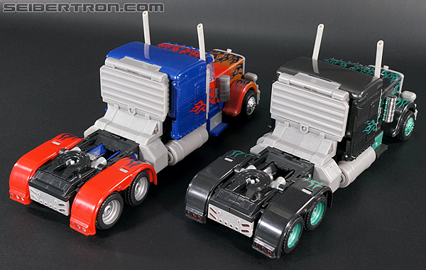 Transformers Dark of the Moon Jetwing Optimus Prime (Black Version) (Image #88 of 279)
