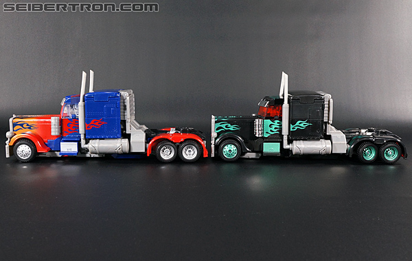Transformers Dark of the Moon Jetwing Optimus Prime (Black Version) (Image #90 of 279)
