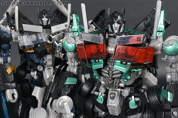 Transformers Dark of the Moon Jetwing Optimus Prime (Black Version) (Image #164 of 279)