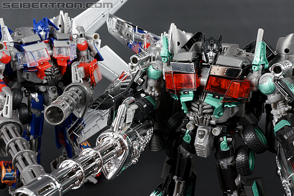 Transformers Dark of the Moon Jetwing Optimus Prime (Black Version) (Image #249 of 279)