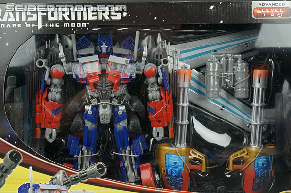 Transformers Dark of the Moon Jetwing Optimus Prime (Image #2 of 210)