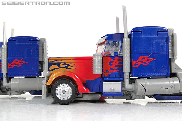 Transformers Dark of the Moon Jetwing Optimus Prime (Image #116 of 300)