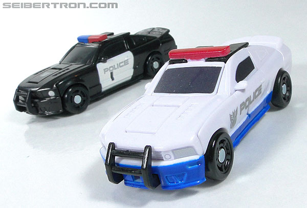 Transformers Dark of the Moon Barricade (Image #33 of 111)