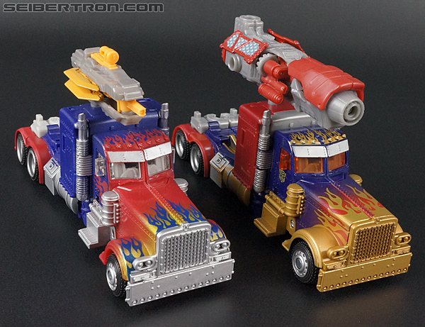 lunar toy store transformers