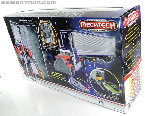Transformers Dark of the Moon Optimus Prime with Mechtech Trailer (Image #10 of 248)