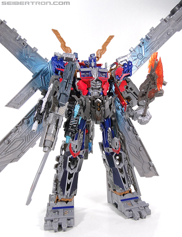 Transformers News: Top 5 Best Optimus Prime Super Mode Transformers Toys