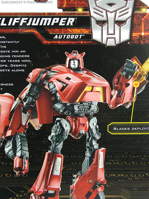 Transformers War For Cybertron Cliffjumper (Image #8 of 149)