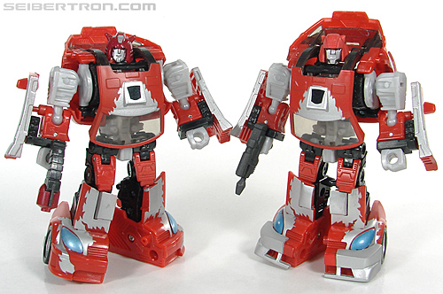 Transformers War For Cybertron Cliffjumper (Image #104 of 149)