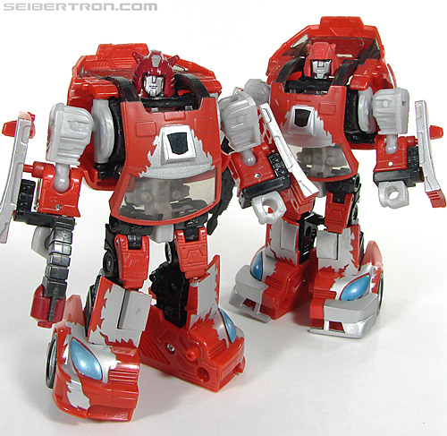 Transformers War For Cybertron Cliffjumper (Image #105 of 149)