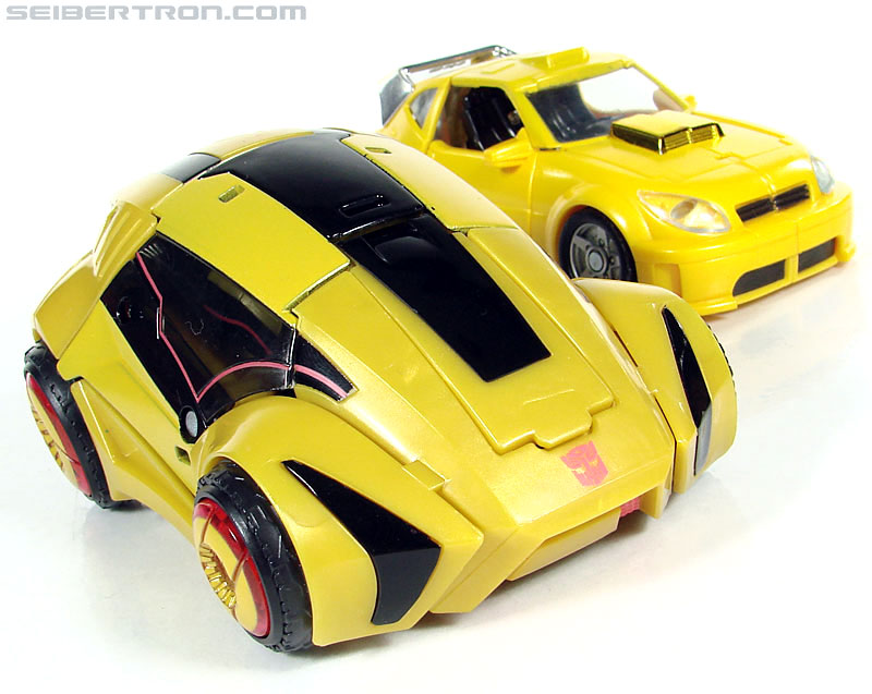 Transformers War For Cybertron Cybertronian Bumblebee (Image #55 of 145)