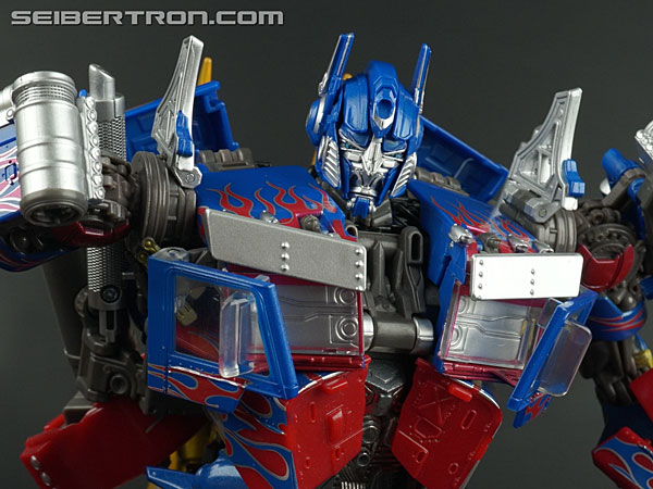Transformers News: New Gallery: Masterpiece Movie Series MPM-4 Optimus Prime