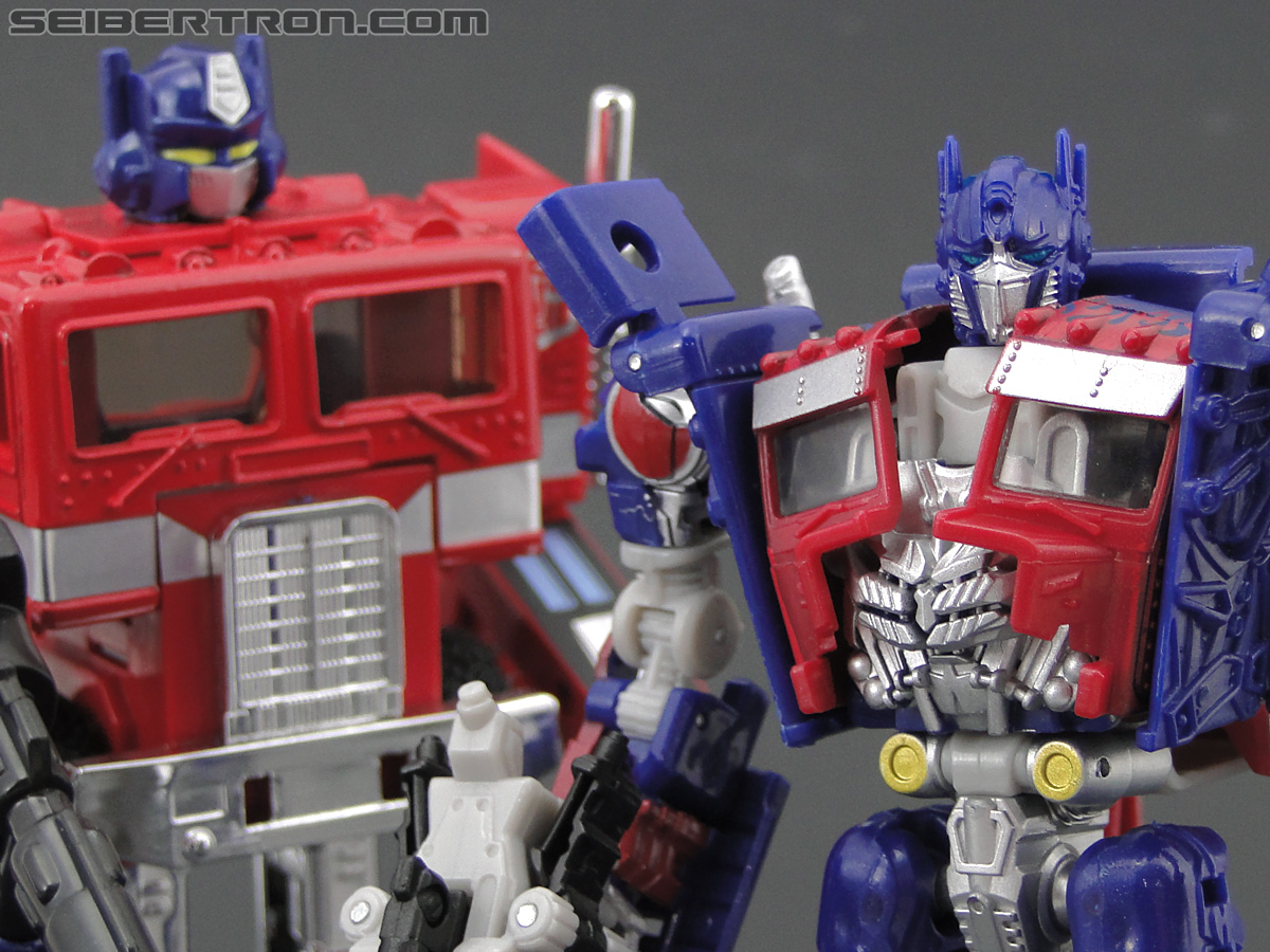 Transformers Chronicles Optimus Prime (DOTM) (Image #133 of 159)