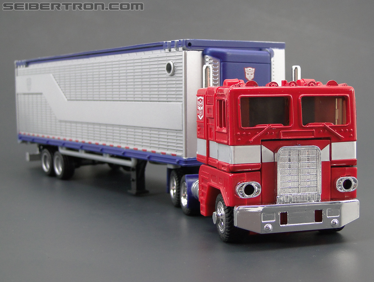 Transformers Chronicles Optimus Prime (G1) (Reissue) (Image #68 of 196)