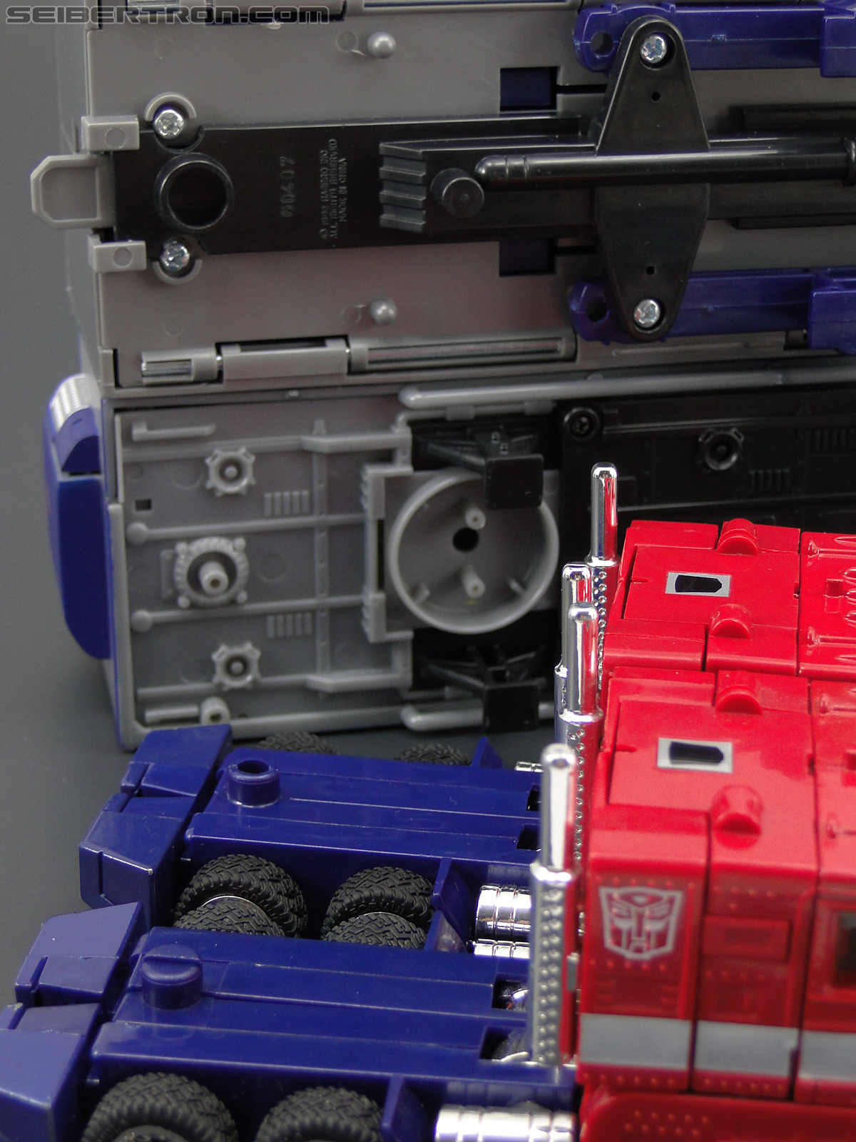 Transformers Chronicles Optimus Prime (G1) (Reissue) (Image #85 of 196)