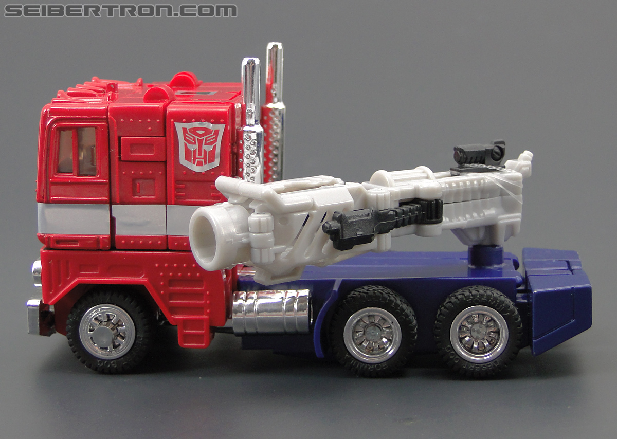 Transformers Chronicles Optimus Prime (G1) (Reissue) (Image #92 of 196)