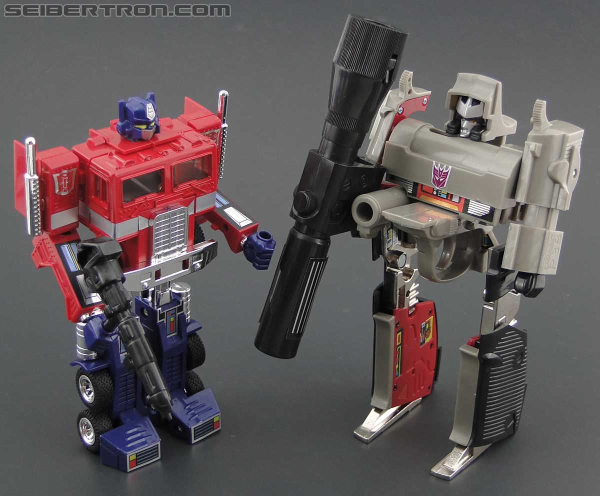Transformers Chronicles Optimus Prime (G1) (Reissue) (Image #173 of 196)