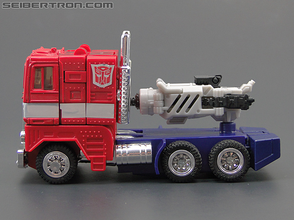 Transformers Chronicles Optimus Prime (G1) (Reissue) (Image #90 of 196)