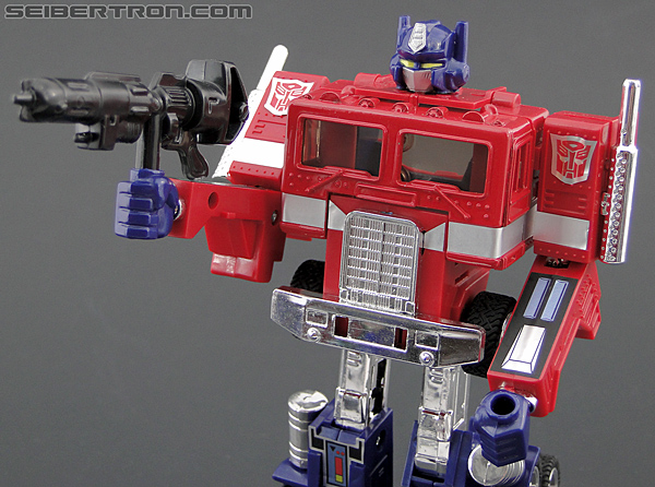 Transformers Chronicles Optimus Prime (G1) (Reissue) (Image #153 of 196)