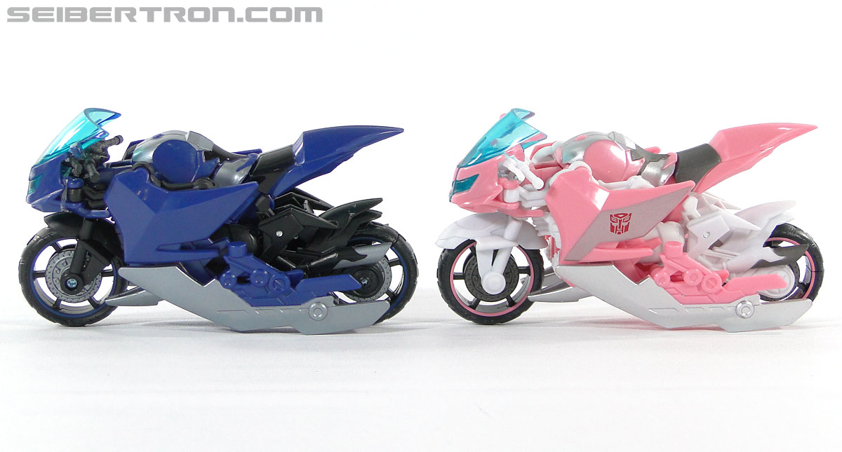 Transformers Prime: First Edition Arcee (Image #45 of 129)