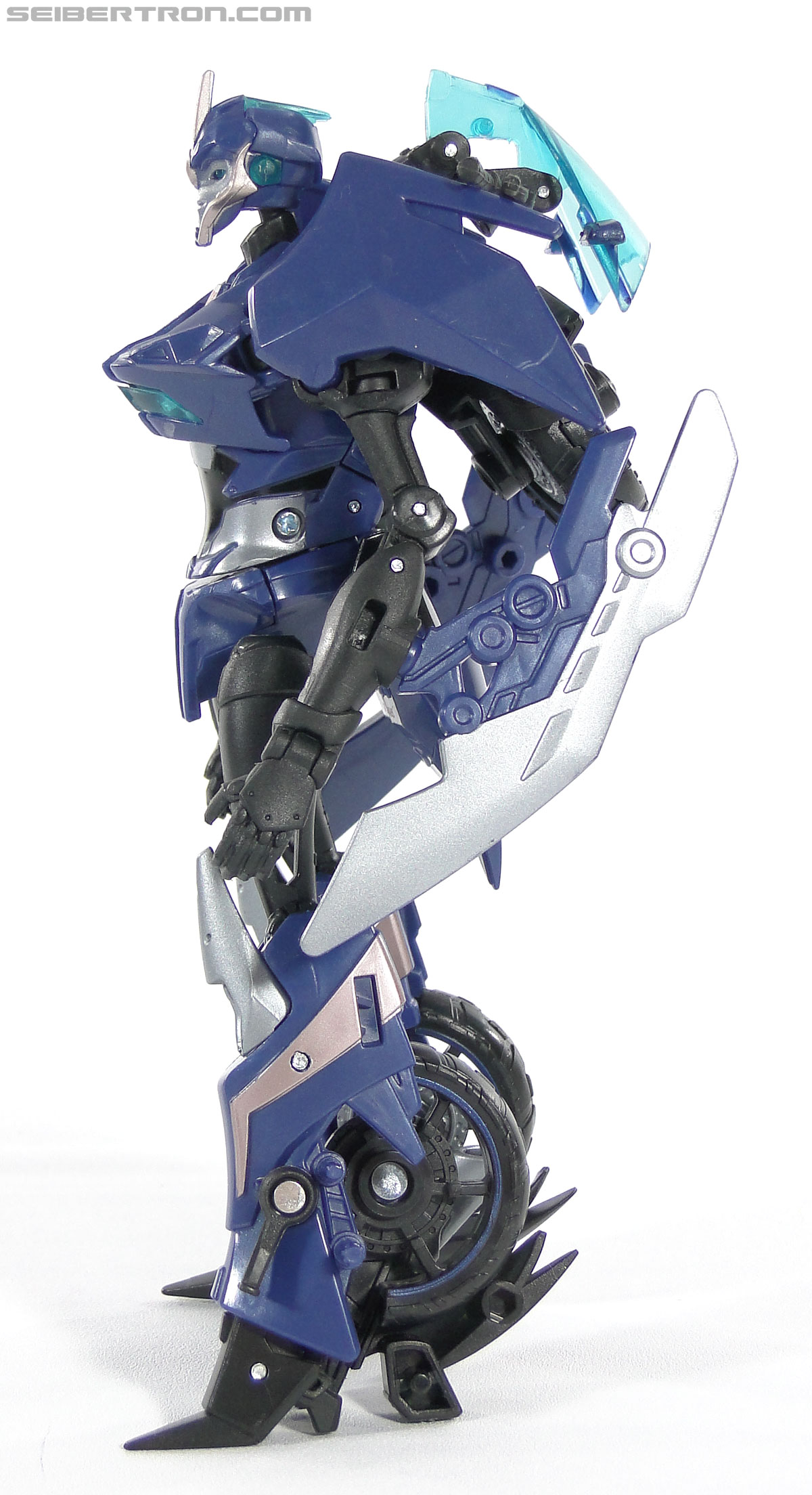 Transformers Prime: First Edition Arcee Toy Gallery (Image #1 of 129)