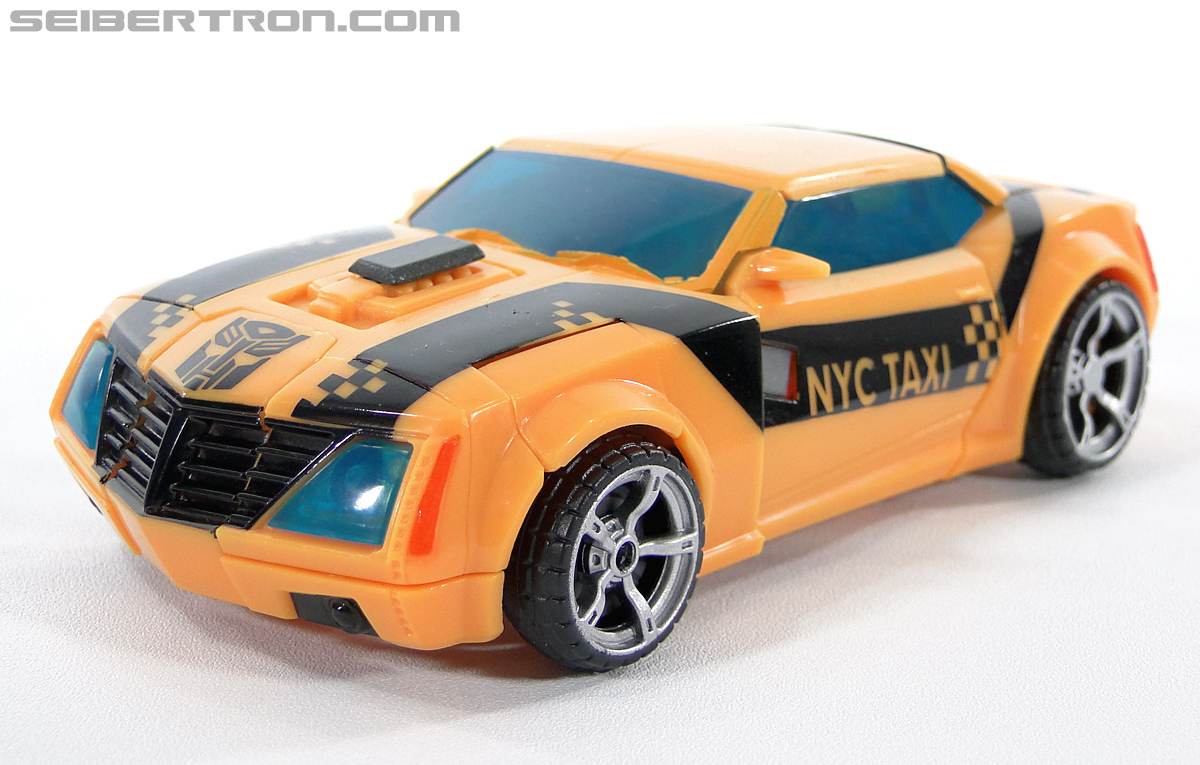 Transformers Prime: First Edition Bumblebee (NYCC) (Image #69 of 185)