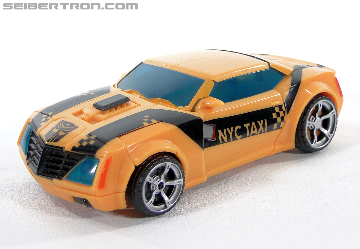 Transformers Prime: First Edition Bumblebee (NYCC) (Image #70 of 185)