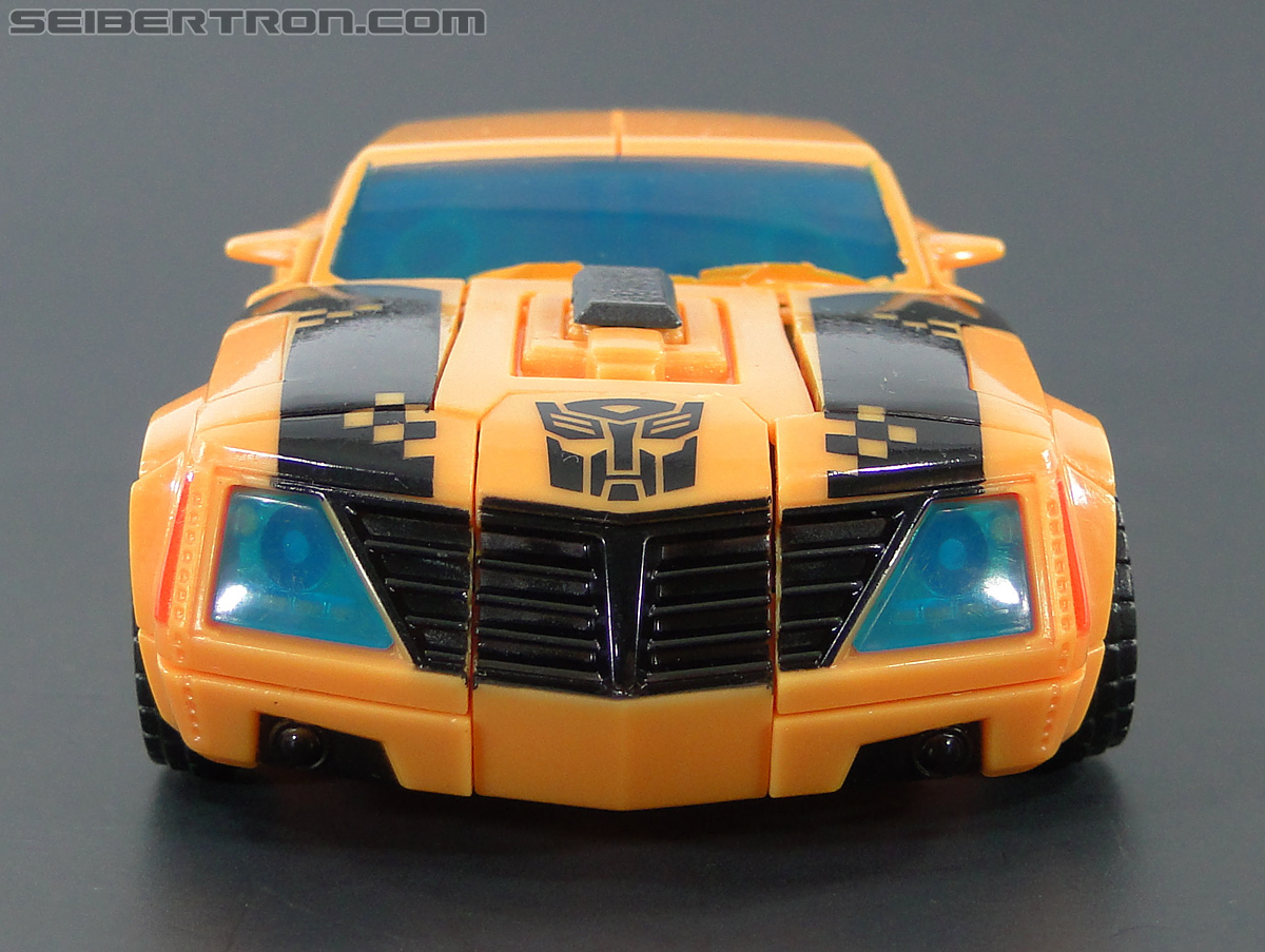 Transformers Prime: First Edition Bumblebee (NYCC) (Image #81 of 185)