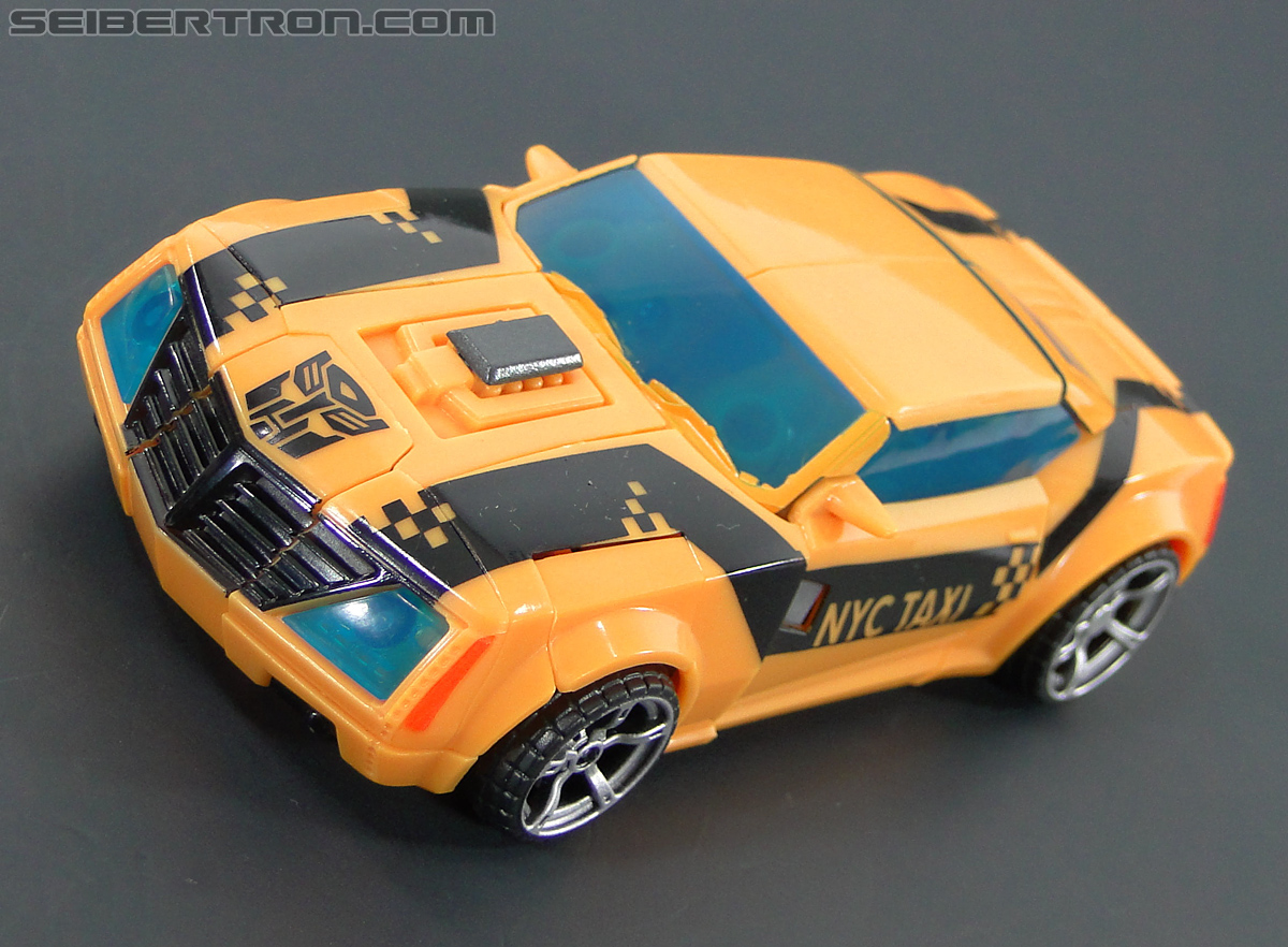 Transformers Prime: First Edition Bumblebee (NYCC) (Image #90 of 185)