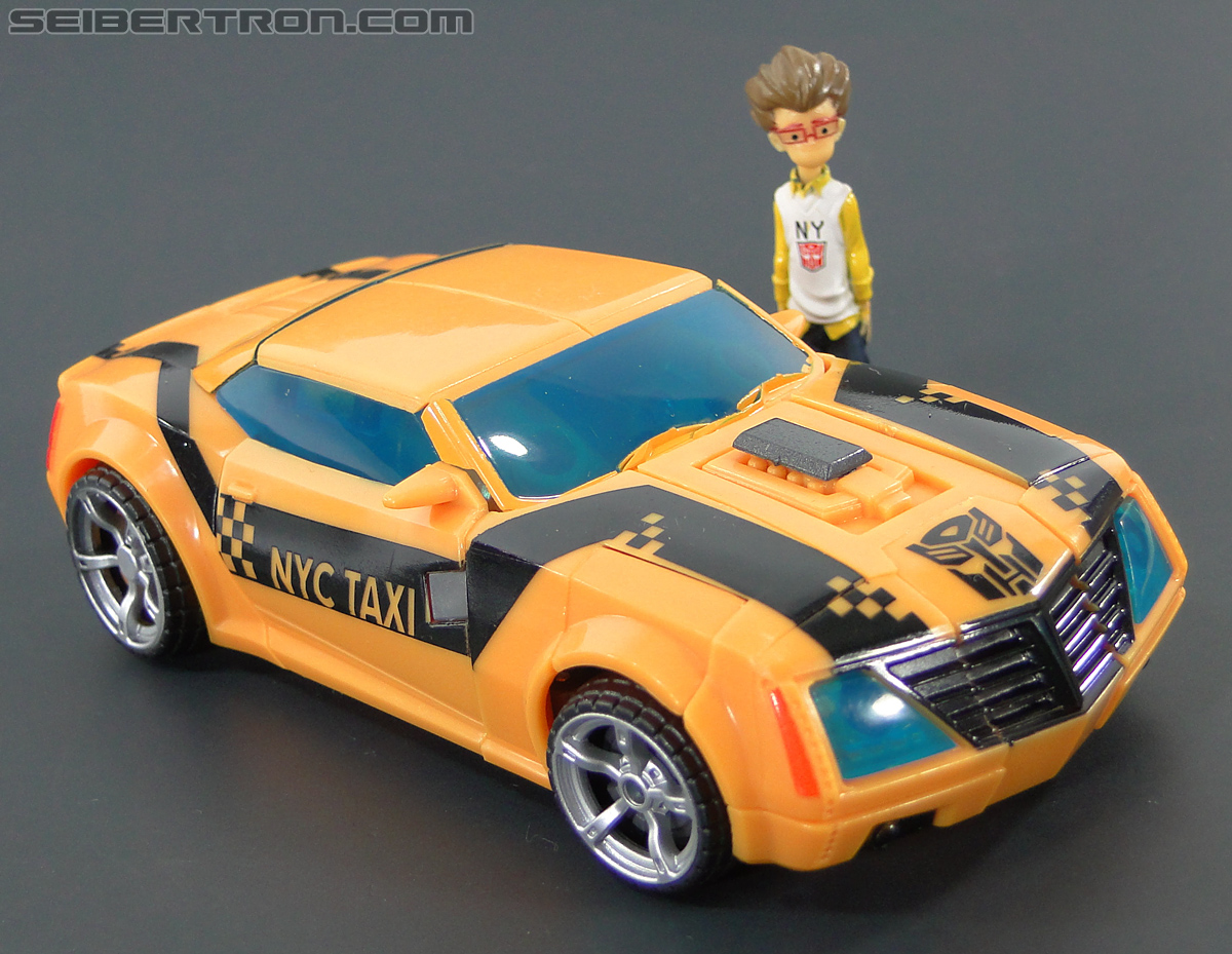 Transformers Prime: First Edition Bumblebee (NYCC) (Image #95 of 185)