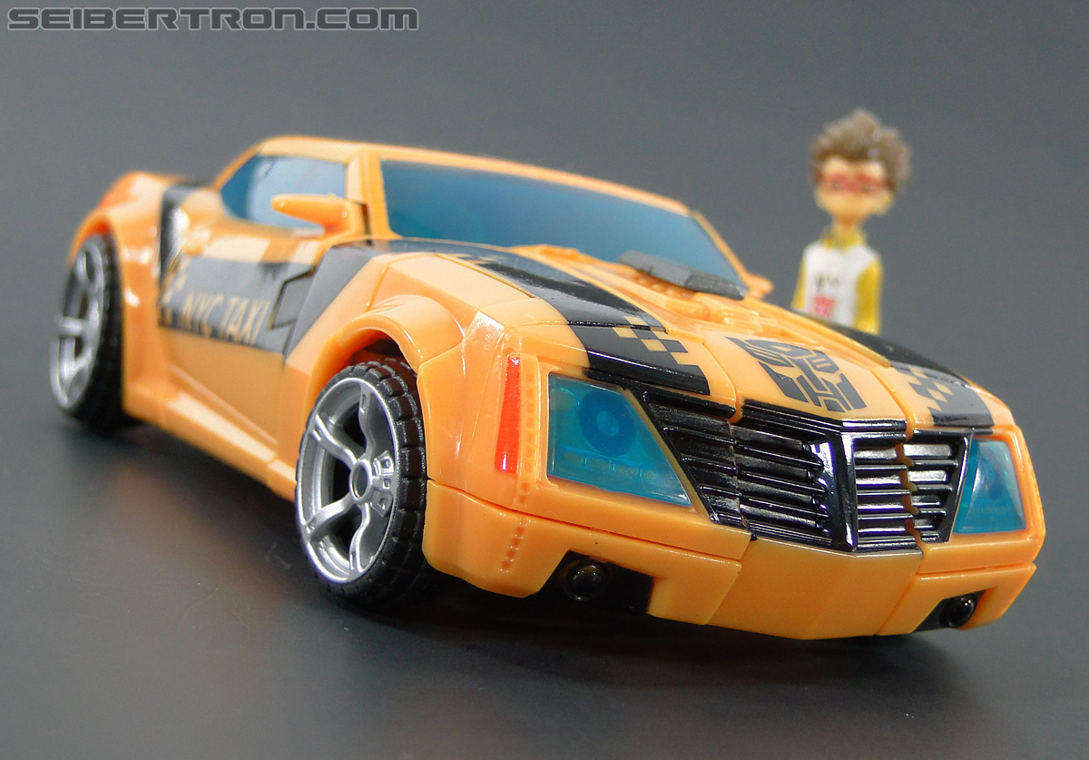 Transformers Prime: First Edition Bumblebee (NYCC) (Image #96 of 185)