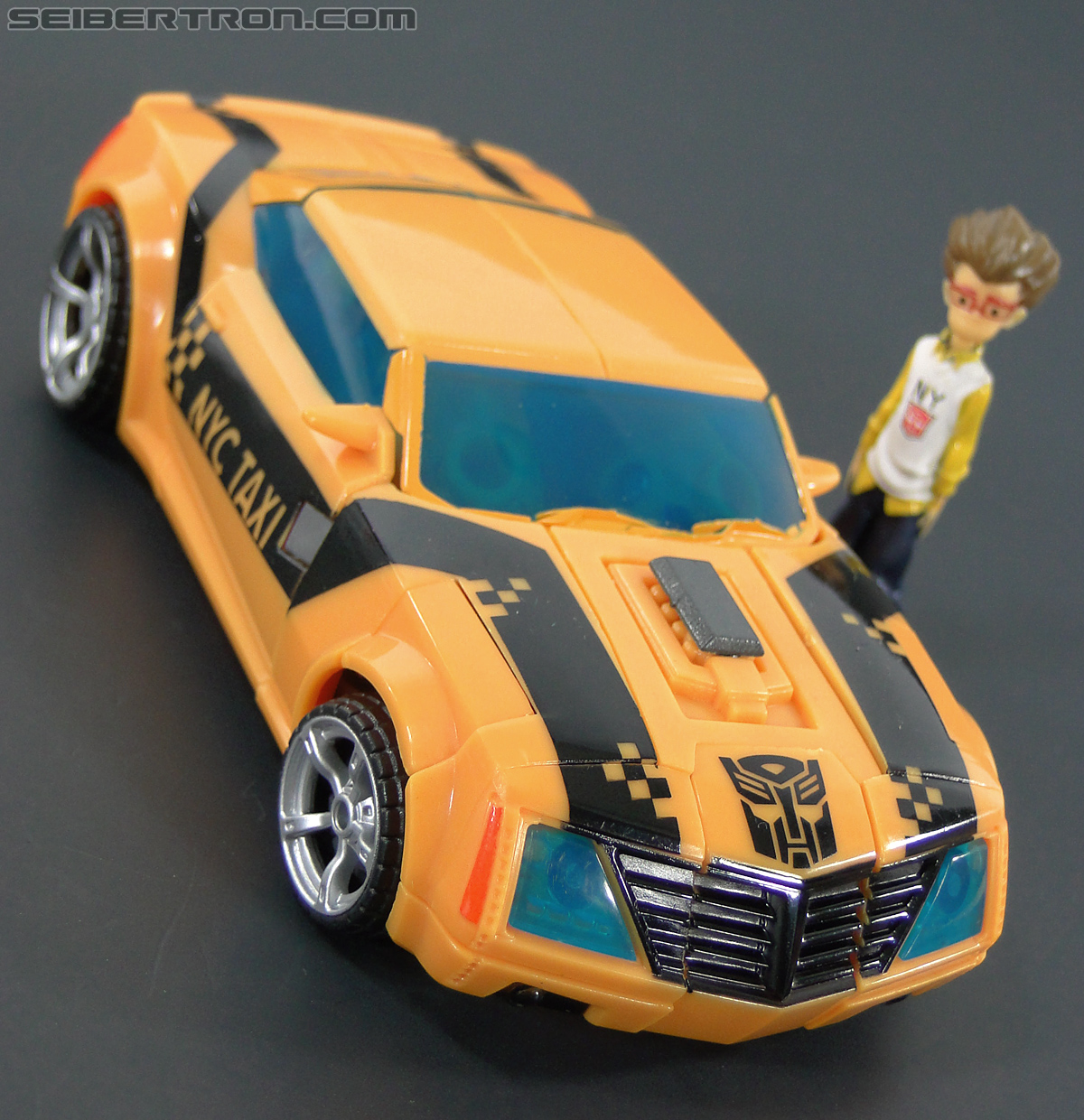Transformers Prime: First Edition Bumblebee (NYCC) (Image #97 of 185)