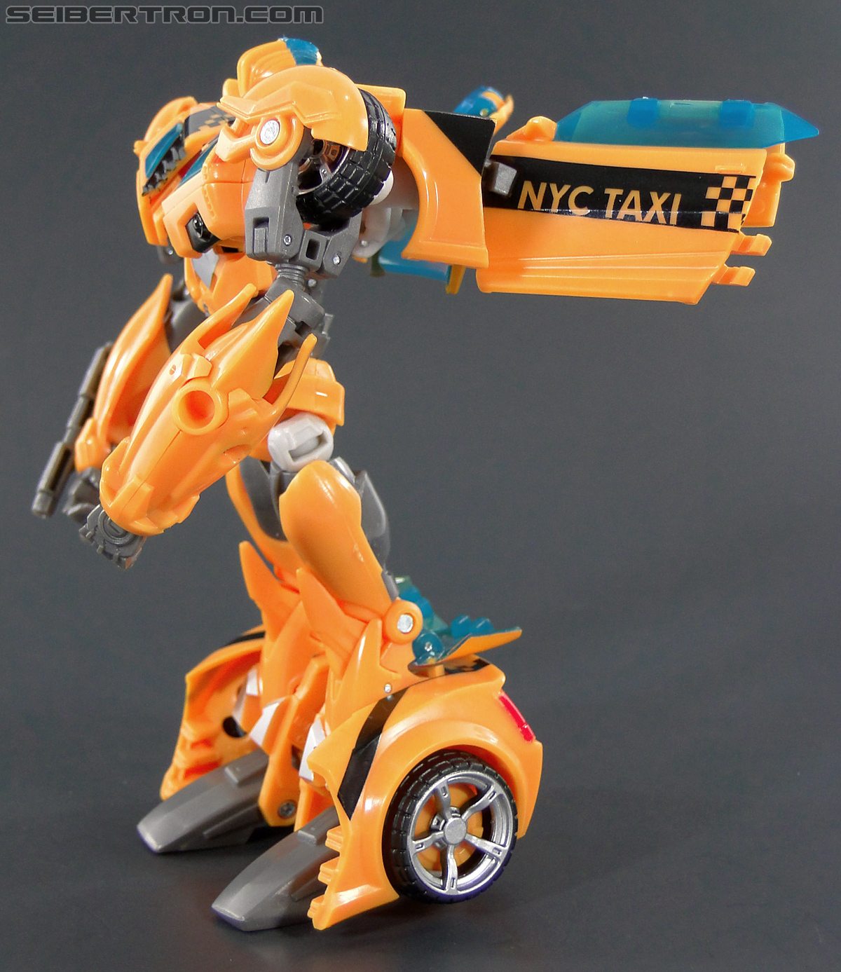 Transformers Prime: First Edition Bumblebee (NYCC) (Image #130 of 185)