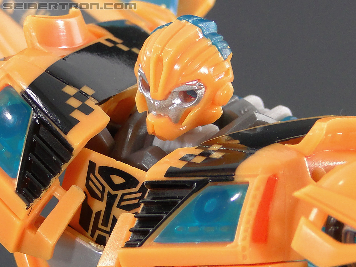 Transformers Prime: First Edition Bumblebee (NYCC) (Image #134 of 185)
