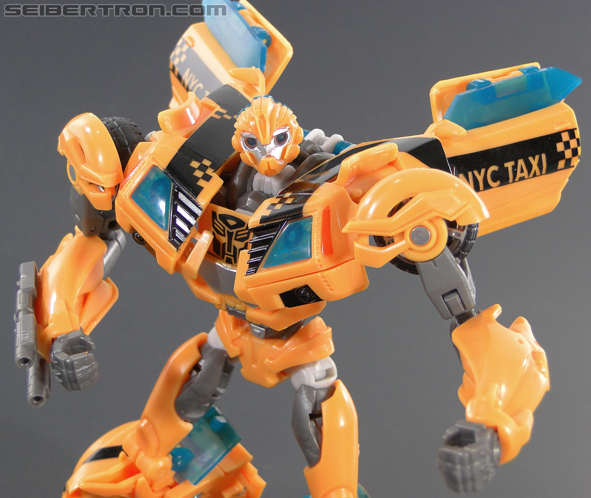 Transformers Prime: First Edition Bumblebee (NYCC) (Image #140 of 185)