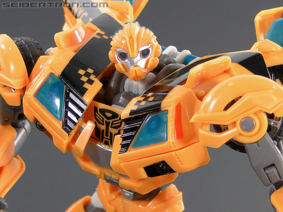 Transformers Prime: First Edition Bumblebee (NYCC) (Image #141 of 185)